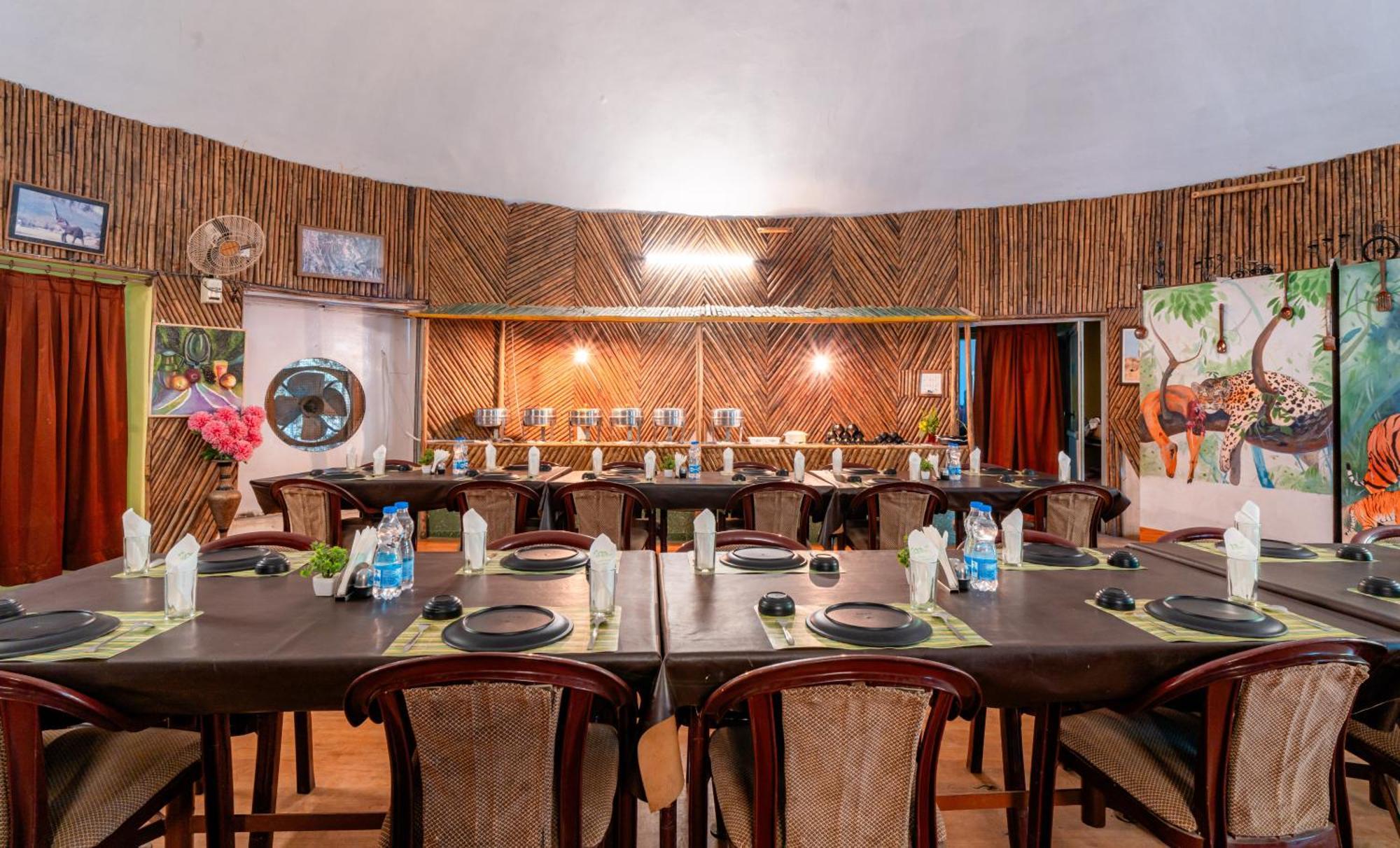 Treebo Premium Mowgli'S Den, Pench Hotel Khawāsa Eksteriør billede