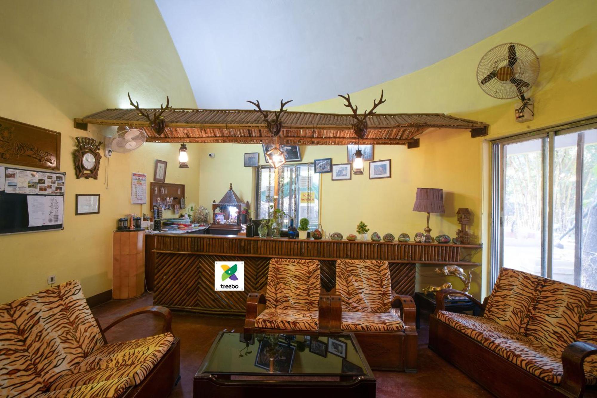 Treebo Premium Mowgli'S Den, Pench Hotel Khawāsa Eksteriør billede