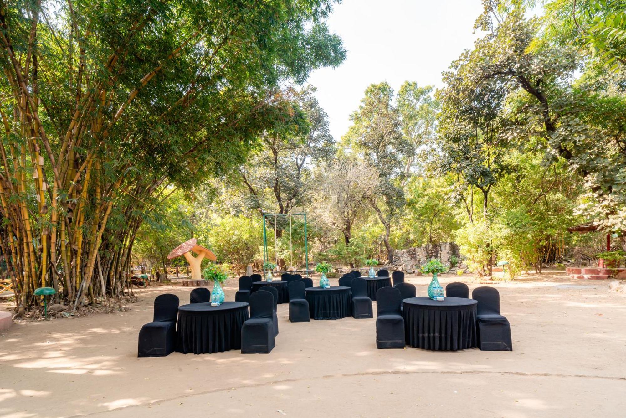 Treebo Premium Mowgli'S Den, Pench Hotel Khawāsa Eksteriør billede