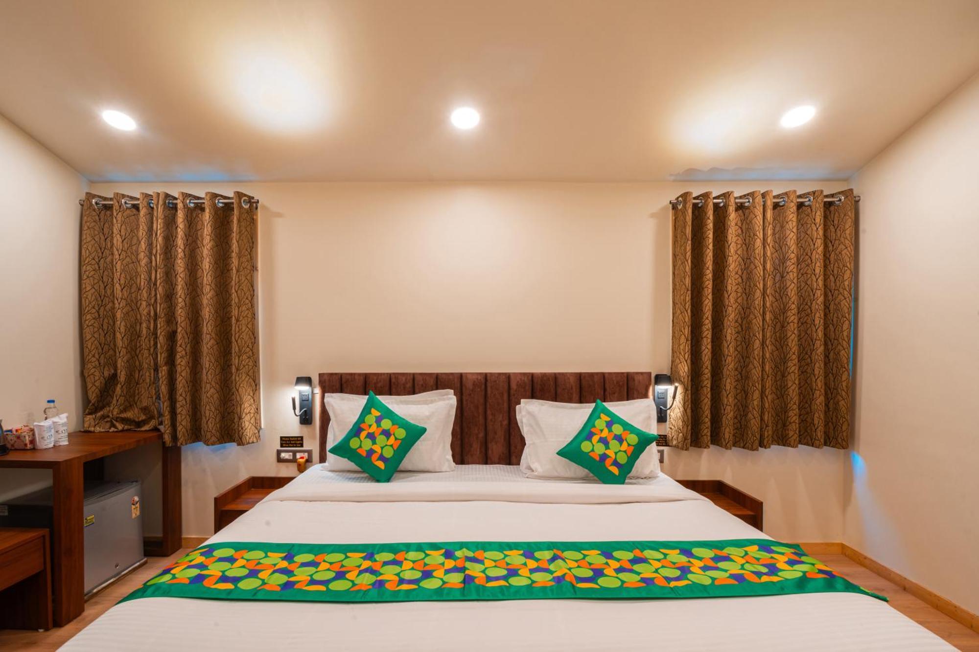 Treebo Premium Mowgli'S Den, Pench Hotel Khawāsa Eksteriør billede