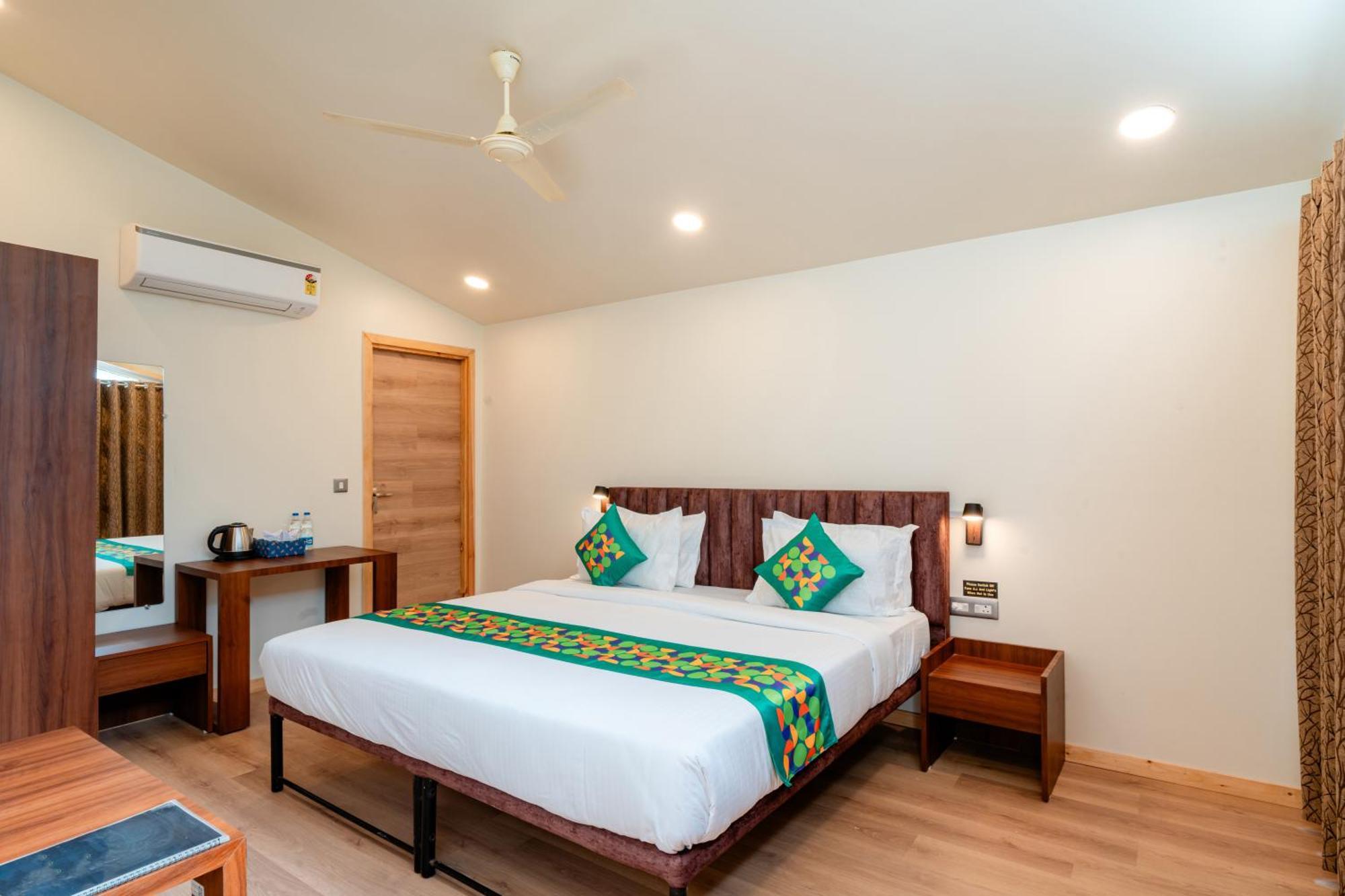 Treebo Premium Mowgli'S Den, Pench Hotel Khawāsa Eksteriør billede