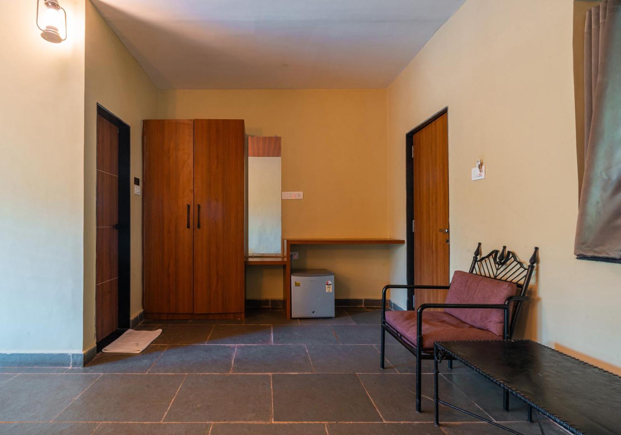 Treebo Premium Mowgli'S Den, Pench Hotel Khawāsa Eksteriør billede